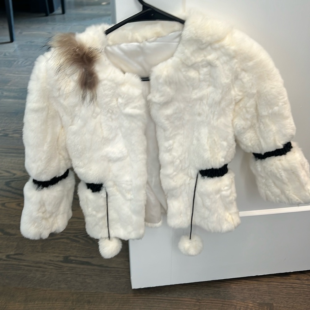 Girls 100 percent rabbit fur jacket. Like new size 7
